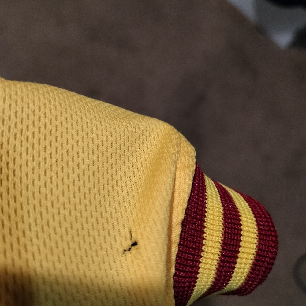Basketball jersey - Picture 4 of 4